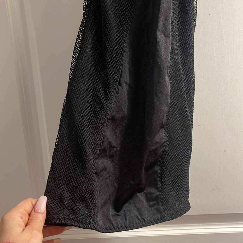 Fit Figure Improving Technology Medium Black Push… - image 3